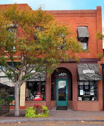 RE/MAX Alliance Olde Town Arvada Office : Buying or Selling a Home in Arvada? Contact REMAX Arvada Real Estate Agent Anthony Rael